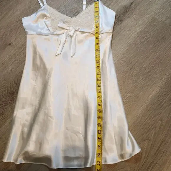 Jones New York Women White Slip Nightgown Robe Medium Lace Trim Adjustable Bride - Picture 9 of 9